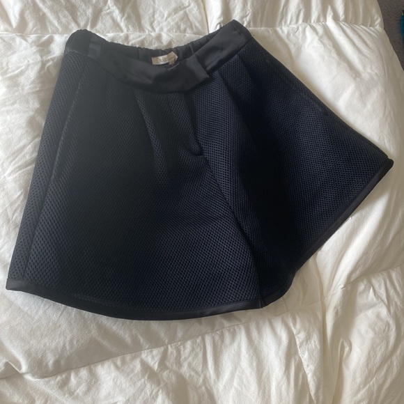 Maje Paris Black Feufollet Neoprene Mesh High-Rise Shorts - Picture 3 of 9